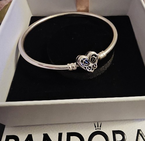 Pandora moments heart and - moments,