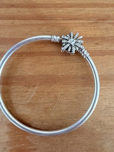 Pandora frozen bangle - frozen,
