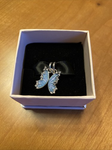 New 100 authentic pandora 925 - authentic,