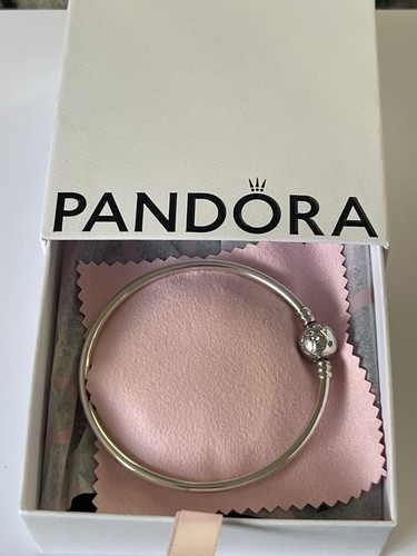 Pandora moments genuine - genuine, stars