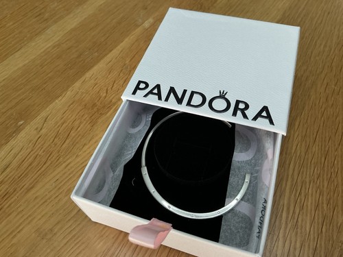 Pandora signature open - i-d,