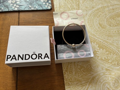 Pandora logo clasp bangle - bangle, 17cm